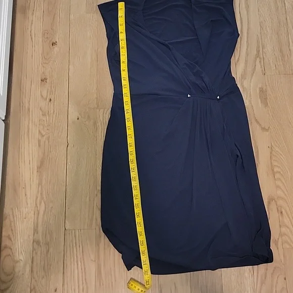 Michael Kors Navy Wrap Mini Dress~Size Small - Picture 6 of 6